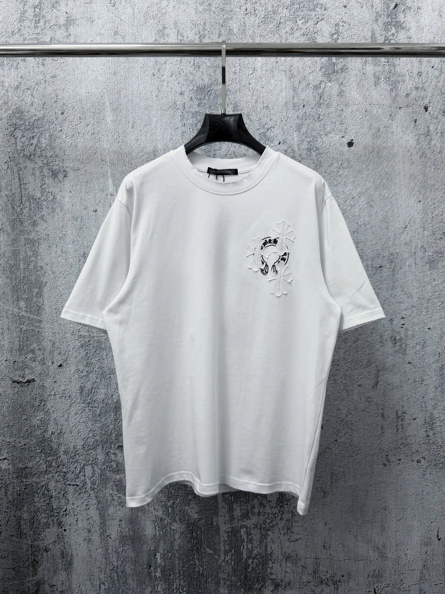 【 】 【Chrome Hearts】 32 ， ， ， Same Style :Black White Size：S-XL